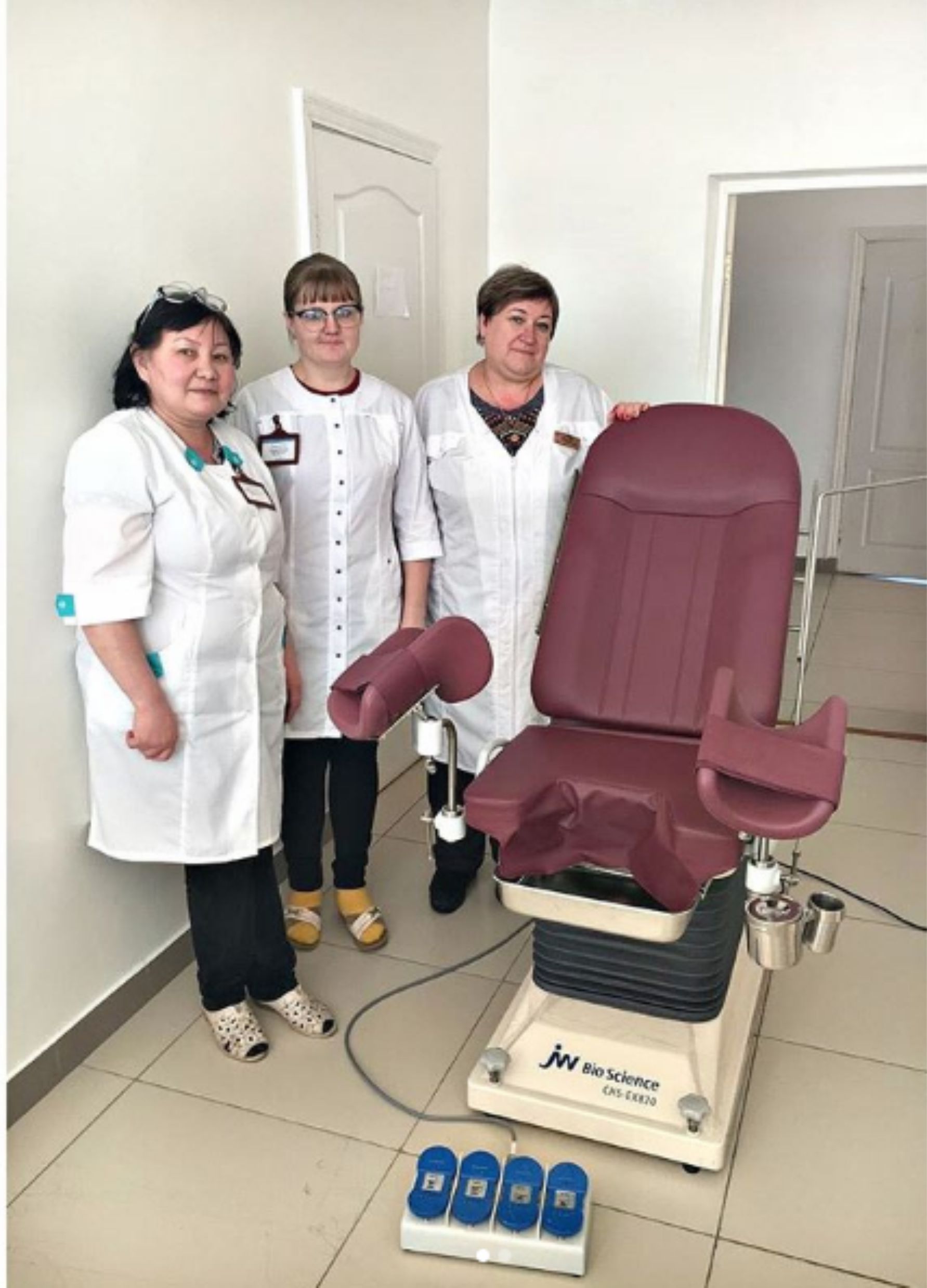 Инсталляция гинекологического кресла CHS-EX820, а также бестеневой операционной лампы CHS-SL87A для "Карасуской ЦРБ" г. Костанай