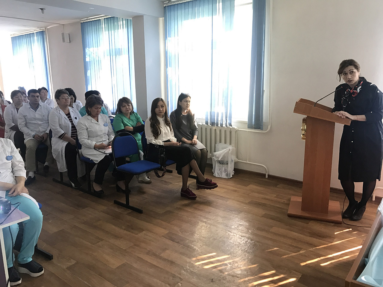 Мастер-класс прошел в г. Тараз для «Жамбылского областного онкологического диспансера».